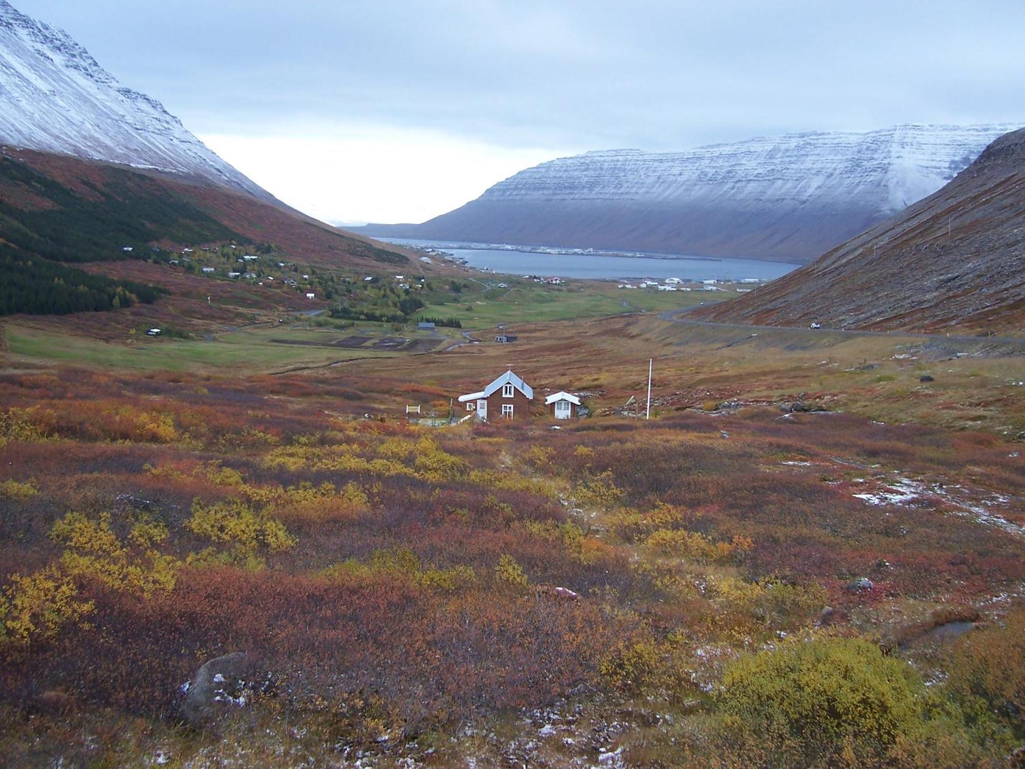 הוילה Ísafjörður Valholl Skataskali מראה חיצוני תמונה